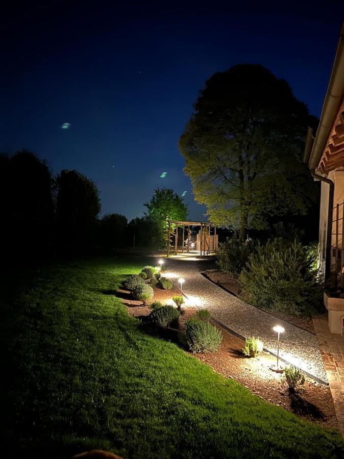 Il Glicine - Natural Bnb Castello Di Godego Exterior foto